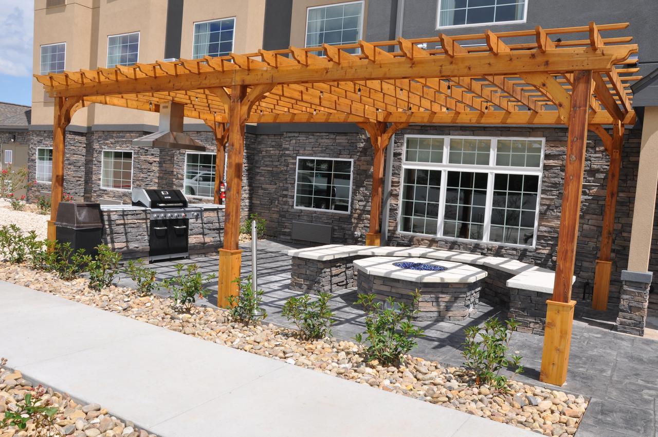 Microtel Inn & Suites By Wyndham Lubbock Exterior foto